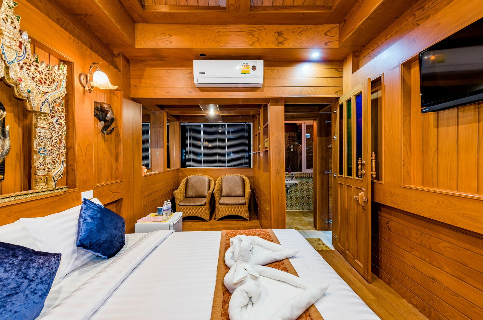 Baan Ratchapruek Villa Phuket Dış mekan fotoğraf