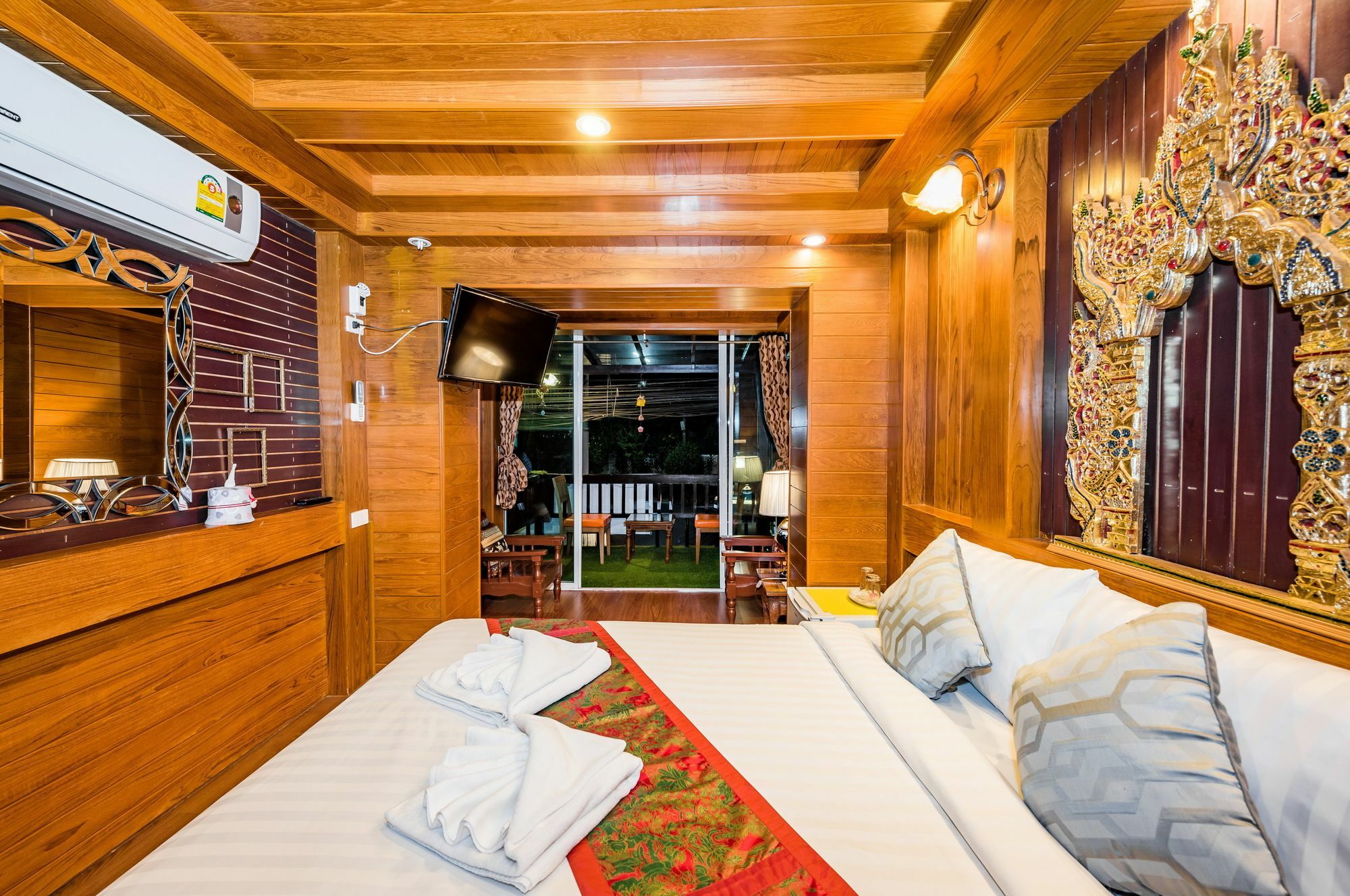 Baan Ratchapruek Villa Phuket Dış mekan fotoğraf
